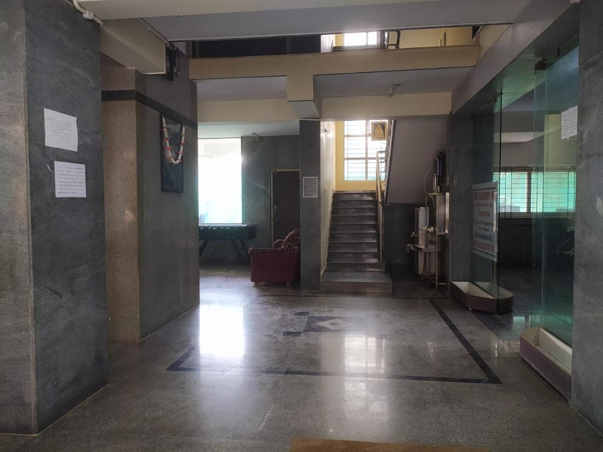 Sry Comfort Residence Bangalore Exterior foto